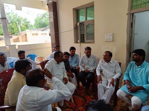 Nandala Srinivas (44)