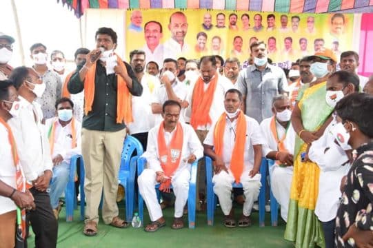 Nerella Mahender Goud (27)