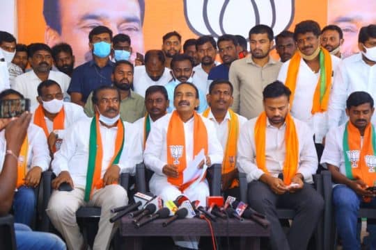 Nerella Mahender Goud (29)