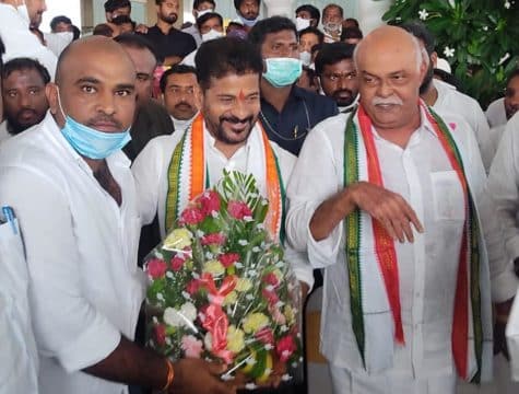 Podduturi Sathish Reddy (119)