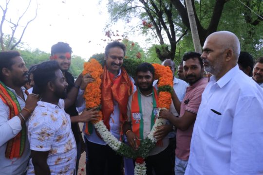 Sai Govardhan Reddy (78)