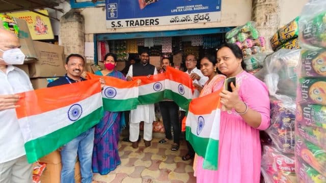 Swathi Chowdary Eluri (22)