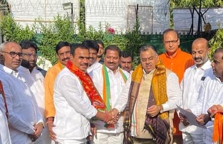 Yashaboina Rajaiah Yadav (16)