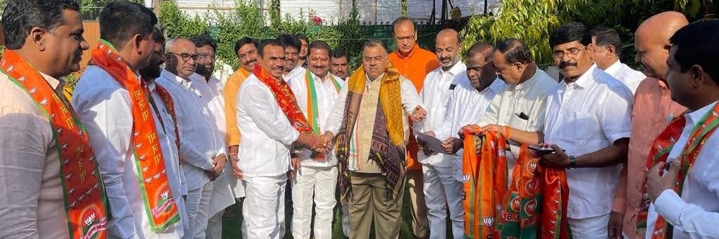 Yashaboina Rajaiah Yadav (21)