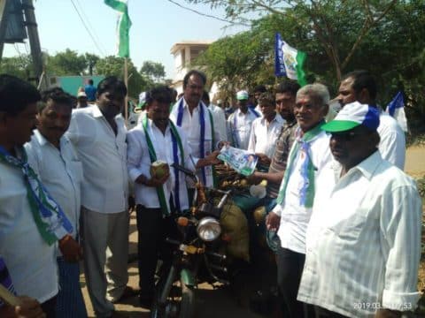 Madhan(Bhagya Lakshmi) (12)