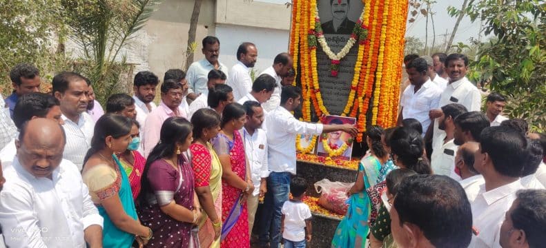 Mekala Lalitha Yadav (15)