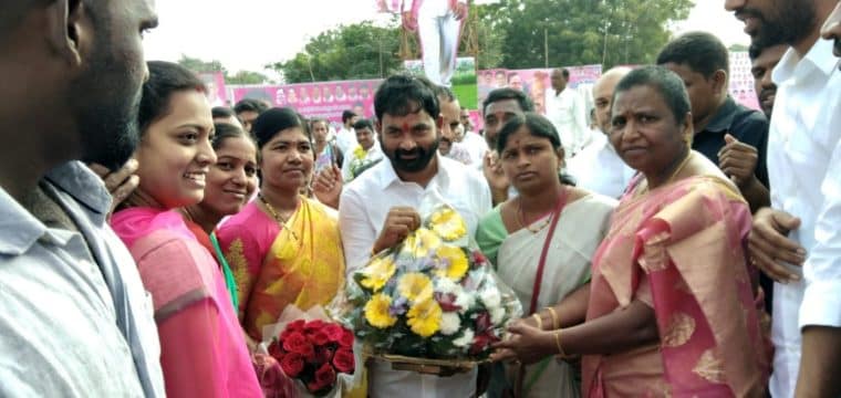 Mekala Lalitha Yadav (24)