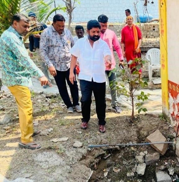 MANDAGIRI SWAMY YADAV (2)