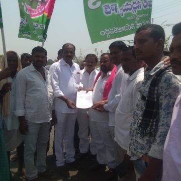 Vaspari Vishnu Dhanalaxmi (73)