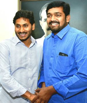 K.E. Sreekanth Gowd (24)