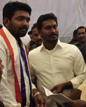 K.E. Sreekanth Gowd (31)