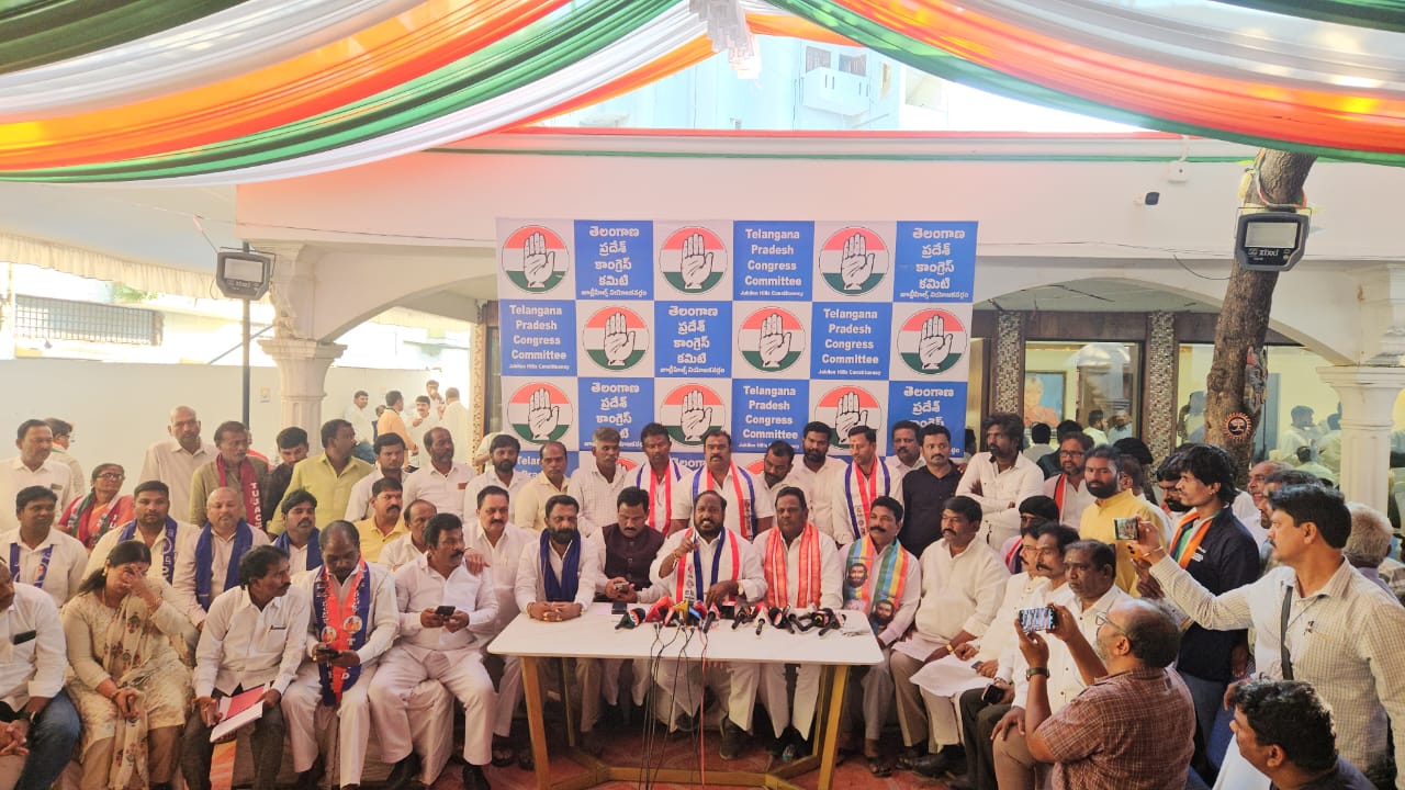 KUNDARAM GANESH CHARY (52)