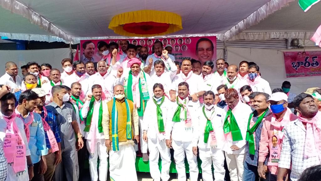 Manda Sanjeeva Reddy (22)