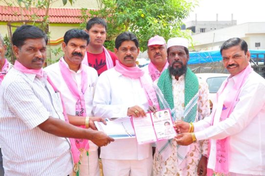 Manda Sanjeeva Reddy (252)