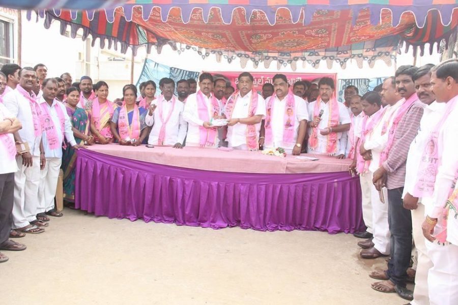 Manda Sanjeeva Reddy (305)