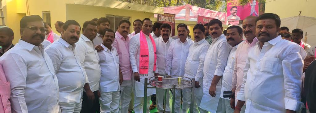 Manda Sanjeeva Reddy (43)