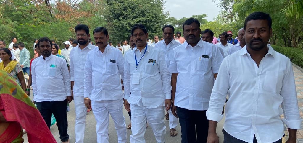 Manda Sanjeeva Reddy (47)