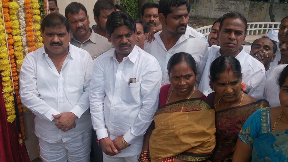 Manda Sanjeeva Reddy (71)