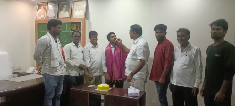 Sabavath Bhoopal Chowhan (25)