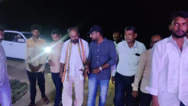 Pandiri Nagireddy (23)