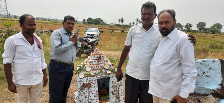 Pandiri Nagireddy (33)