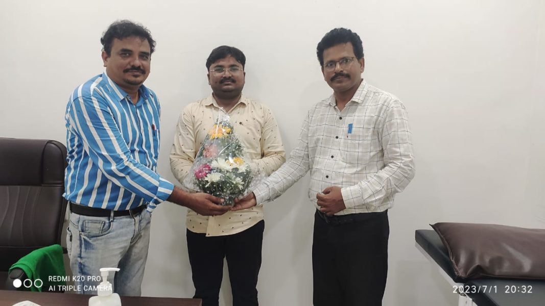 Yanamadala Srinivas (13)