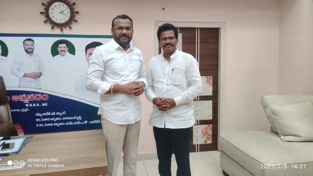 Yanamadala Srinivas (15)