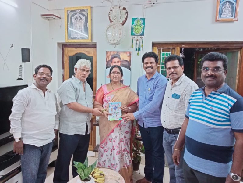 Yanamadala Srinivas (2)