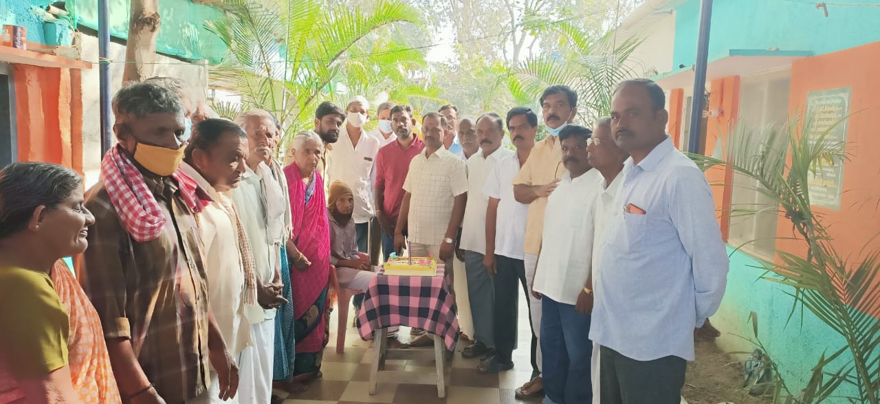 S.V. Madhu Sudhan Royal (109)