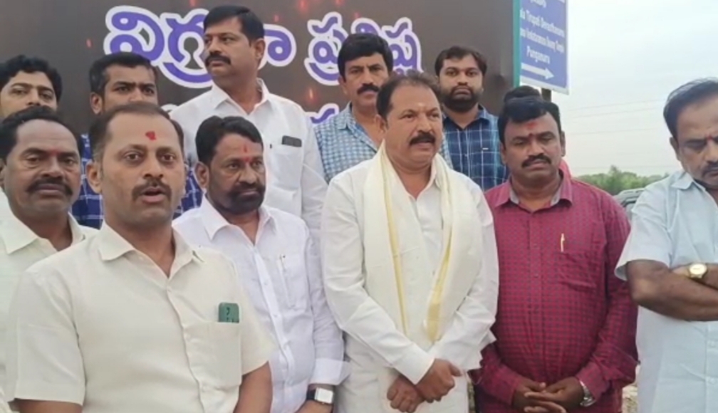 S.V. Madhu Sudhan Royal (12)