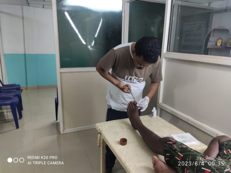 Yanamadala Srinivas (2)