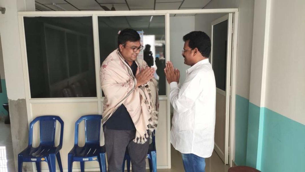 Yanamadala Srinivas (4)