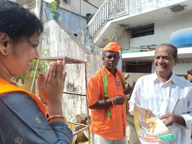 Yerrgunta Lakshman (11)