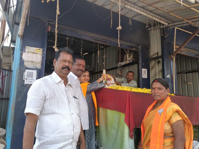 Yerrgunta Lakshman (8)