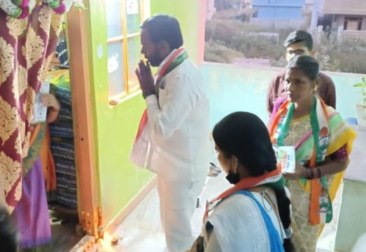 Gaddam yadagiri (33)