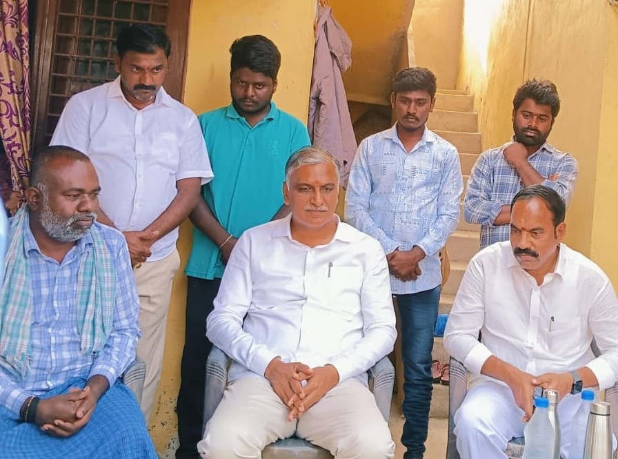 Mucharla Satish | Village President | Obulapur | TRS | the Leaders Page