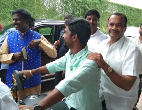 Komati Reddy Venkat Reddy (9)