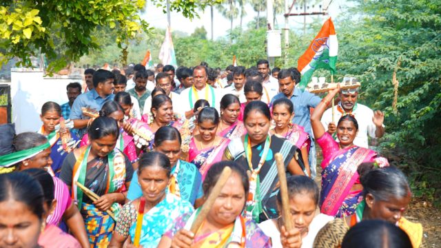 Komatireddy Venkat Reddy (15)