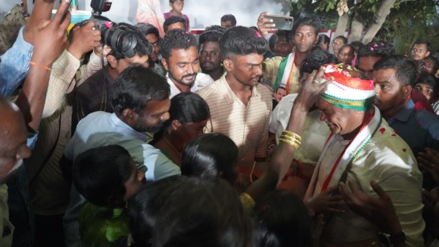 Komatireddy Venkat Reddy (35)