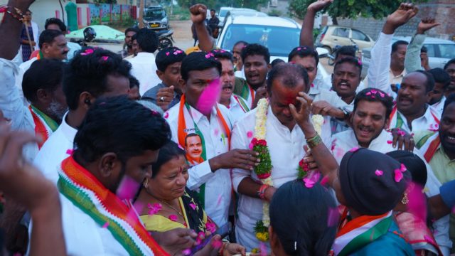 Komatireddy Venkat Reddy (39)