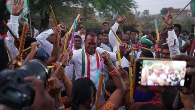 Komatireddy Venkat Reddy (40)