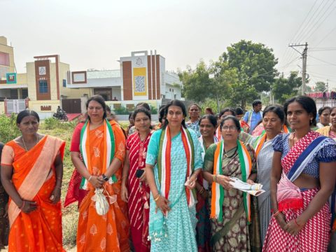 Komatireddy Venkat Reddy (54)