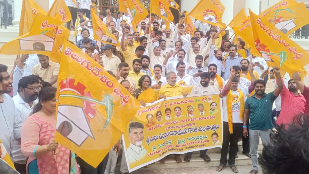 Erravelli Ravinder (1)