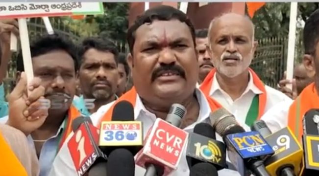 Kila Bala Krishna (13)