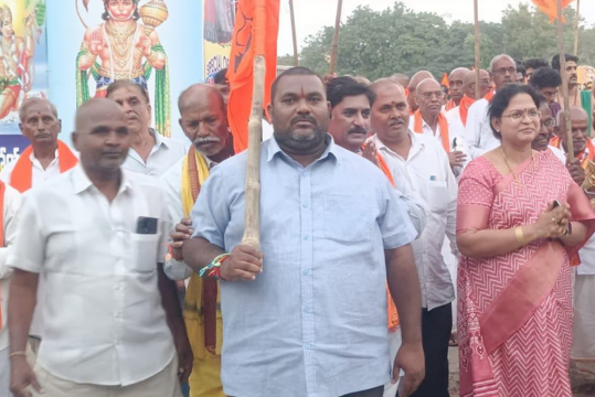 Kila Bala Krishna (21)