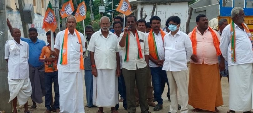 Kila Bala Krishna (30)