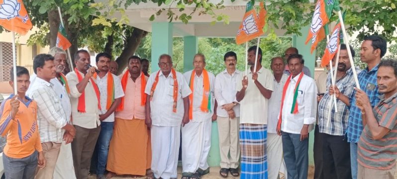 Kila Bala Krishna (31)