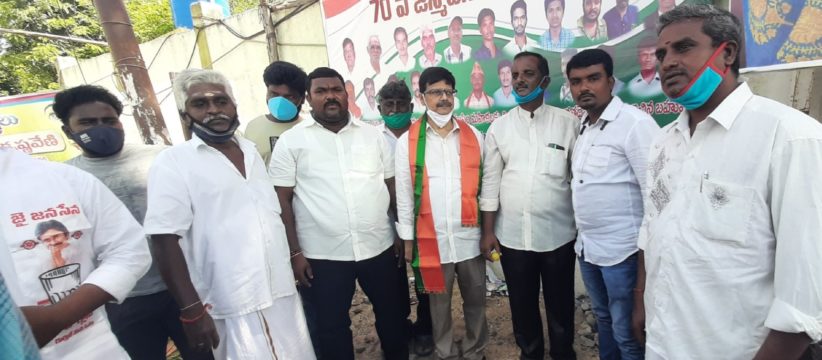 Kila Bala Krishna (61)