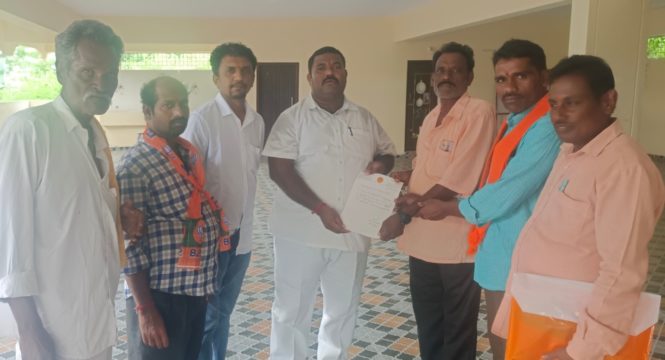 Kila Bala Krishna (62)