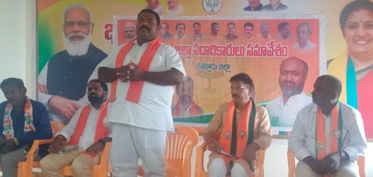 Kila Bala Krishna (79)